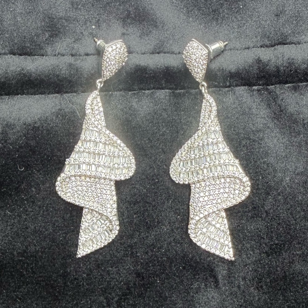 Nordstrom Silver Pave Ribbon Drop Earrings - Women Jewelry